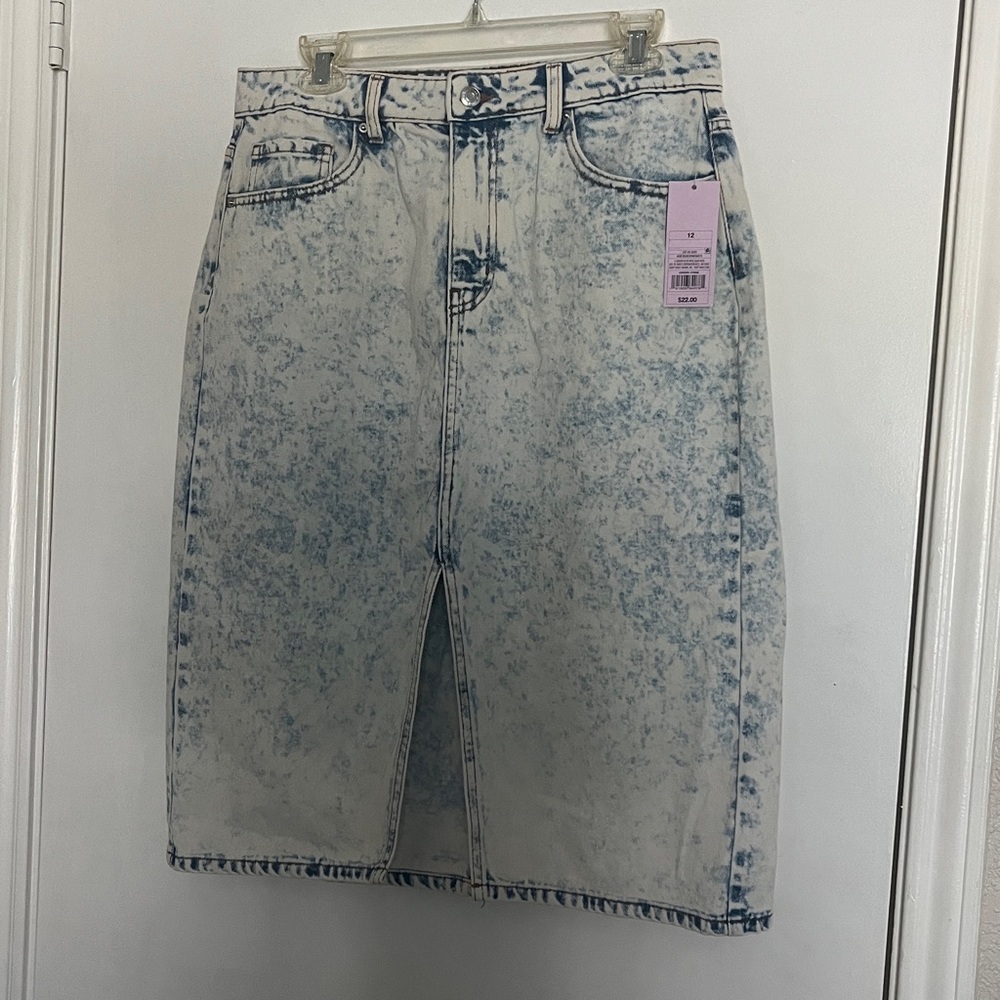 Wild Fable Light Blue Acid Wash Midi Skirt